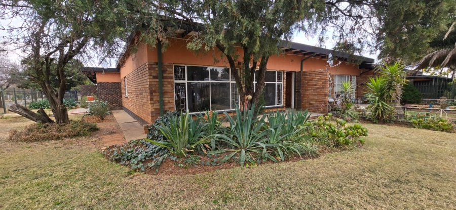 2 Bedroom Property for Sale in Declercqville North West